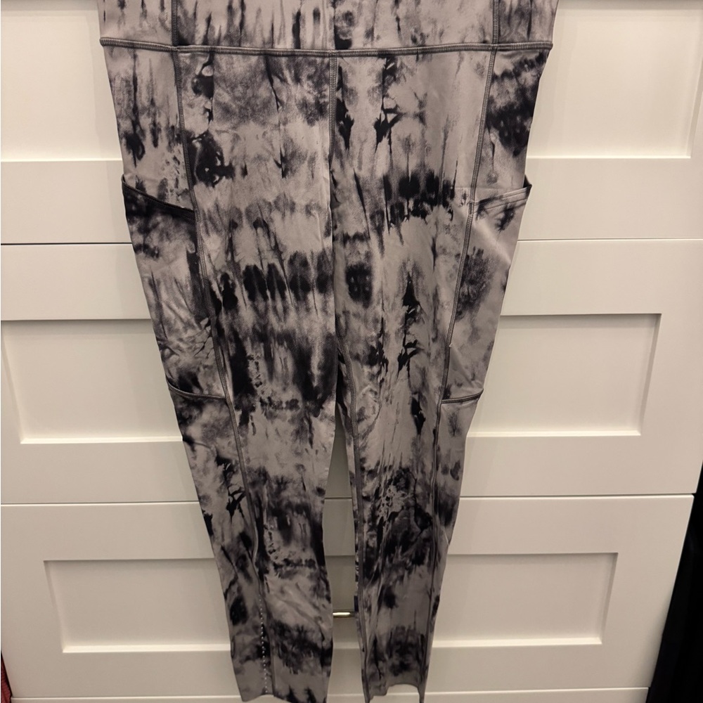 Lululemon fast and free Tight ll 25” Game Day size 10